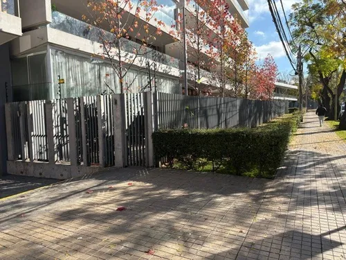 Departamento En Arriendo De 2 Dorm. En Las Condes