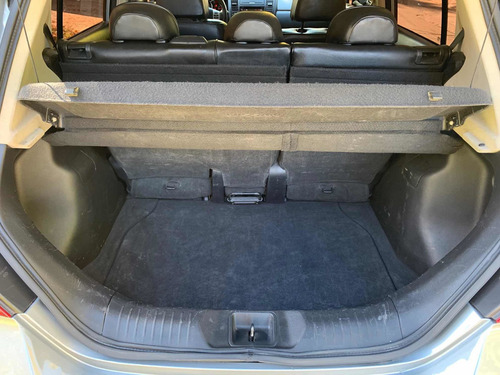 Nissan Tiida 1.8 Tekna 2014