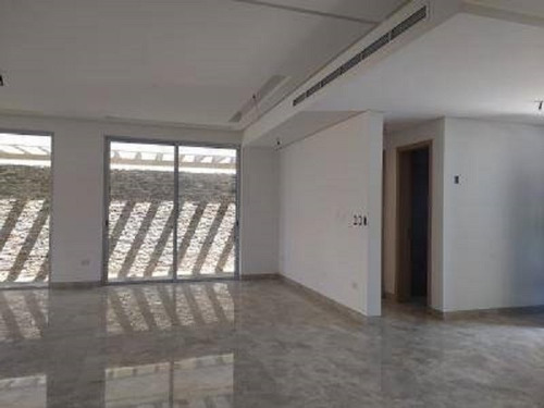 Imagen 2 de 12 de Altos De Guataparo Towhouse Codigo 136760 Vende Yackeline Tovar 04145831984