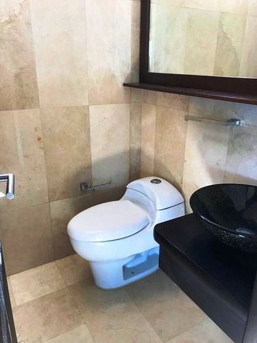 Imagen 16 de 16 de Se Vende Casa 1500m2 4h/4b/6p/ Alto Hatillo 0636