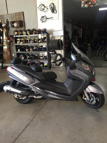 Scooter Sym Maxsym 600i