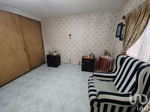 Casa, Calle Privada 217, Casa 17, Lote 10, Manzana 23, Agrícola Pantitlán, Iztacalco, Cdmx, Ab2- Ru