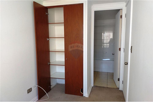 Arriendo A Una Cuadra Metro Línea 1