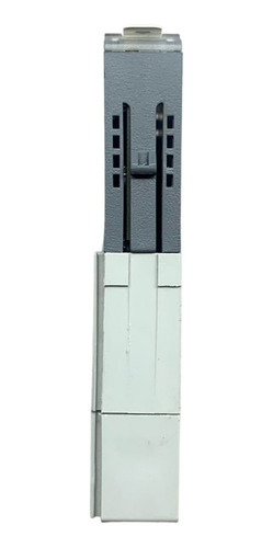 Allen Bradley 1734-oe2v + Base 1734-mb/rtb (Usado)