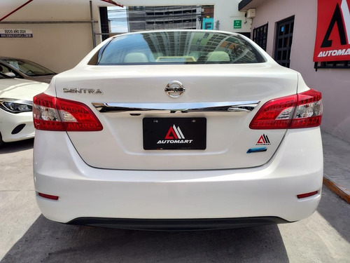 Nissan Sentra 1.8 Exclusive Navi At