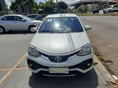 Imagem 4 de 11 de Toyota Etios Sedam 1.5 Platinium Automático