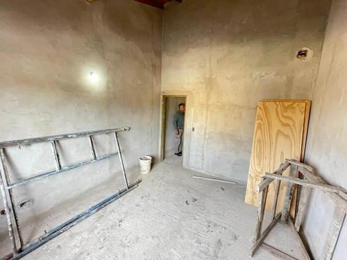 Imagen 14 de 16 de Triplex En Venta En José C. Paz Céntrico