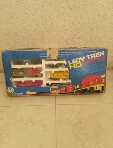 Ledy Tren Lili Ledy