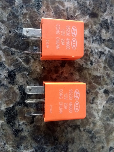 Mini Relé Auxiliar Hyundai Kia 95230-4n000 - Dni 8105
