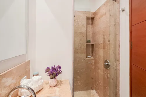 Apartamento En Arriendo En Los Rosales. Cod A7248
