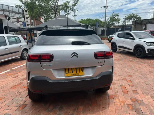 Citroën C4 Cactus 1.6 Shine Turbo Aut