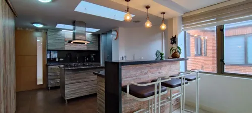 Apartamento En Venta En Colina Campestre. Cod V12413