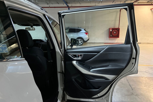 Subaru Forester (IN) 2.0 DYNAMIC EYESIGHT AT 4X4