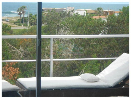 Imagen 3 de 24 de Casa En Altos De Punta Piedra Con Vista Al Mar