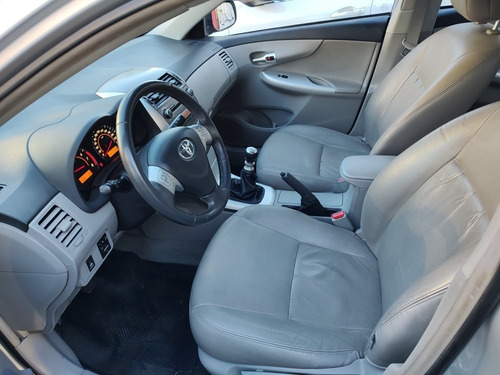 Imagen 12 de 17 de Toyota Corolla 2012 1.8 Xei Mt Pack 136cv