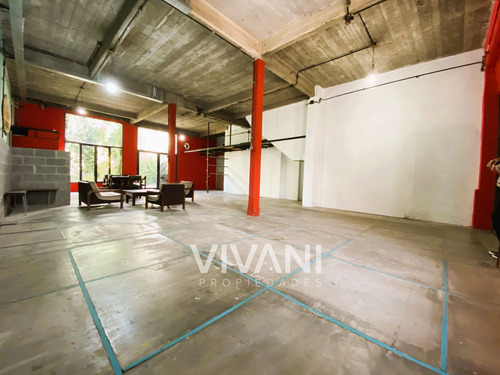 Venta Galpon Con Fondo 9 E/ 64 Y 65 La Plata