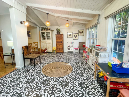 Casa En Condominio En Venta 4 Dorm. Y Estar Lo Barnechea
