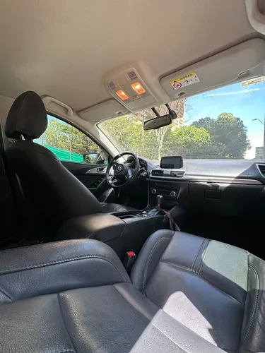 Mazda 3 2.0 Sport Touring