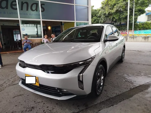Kia K3 1.6 Desire
