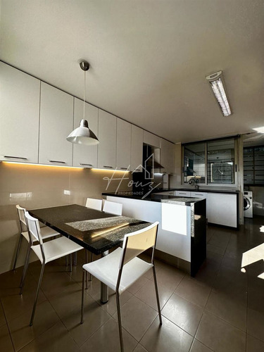 Duplex En En Arriendo De 5d En Lo Barnechea-valle Escondido