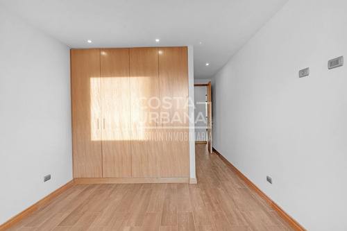Casa Nueva En Bosques De Montemar, Concón