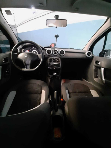 Imagem 4 de 5 de Citroën C3 2015 1.5 Attraction Flex 5p