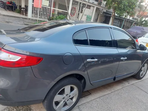 Renault Fluence 2.0 Privilege
