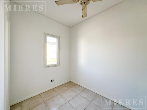 Casa En Venta Sobre Lote Interno En Los Alisos, Nordelta