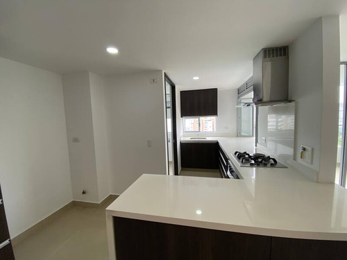 Apartamento En Venta Ubicado En Envigado Sector Loma De Las Brujas (26617).