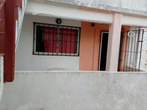 Santa Teresita: Venta Departamento Calle 30 Al 200