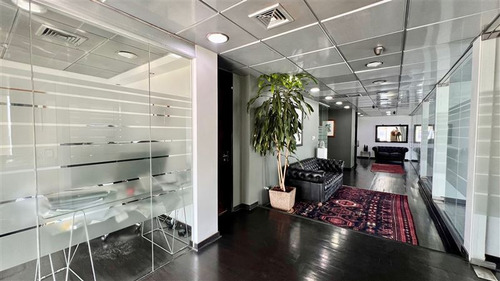 Oficina En Arriendo En Las Condes