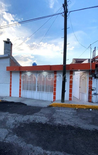 Casa En Venta En Lomas Residencial Pachuca, Pachuca De Soto, Hidalgo