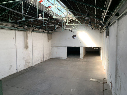 Alquiler Depósito De 1400 M2 En Balvanera, Once