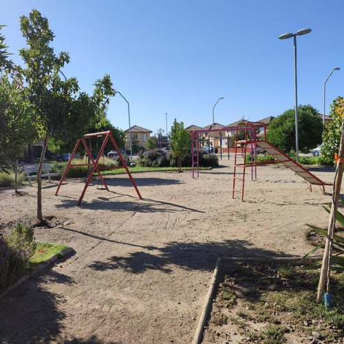 Imagen 3 de 12 de Isla De Maipo Centro