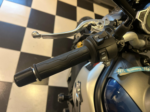 Cfmoto 700 Scrambler No Ducati Sixty2 400 Icon 800 Royal