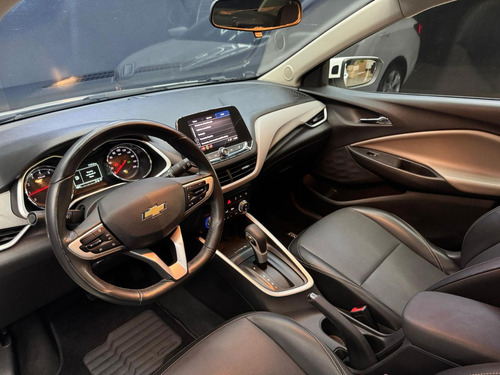 Chevrolet Onix Plus 10tat Pr2