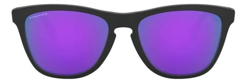 Anteojos de sol Oakley Frogskins Mix Standard con marco de o matter color matte black, lente violet de plutonite prizm, varilla grey/black de acero inoxidable - OO9428