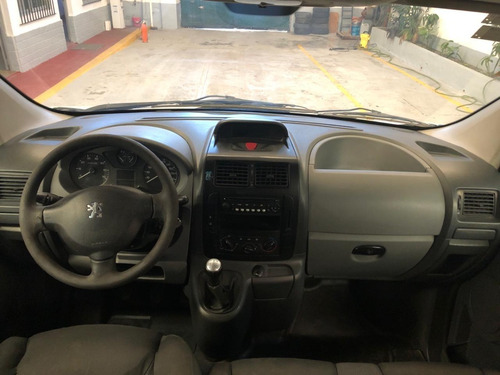 Peugeot Expert 2011