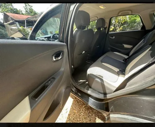 Renault Captur 2.0 Intens Automática