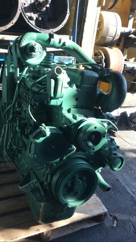 Imagem 2 de 5 de Motor Scania 111