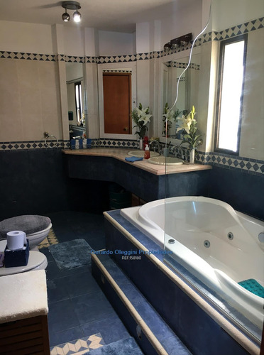 Imagen 10 de 22 de Venta Casa Frente A La Playa 3 Dormitorios 3 Baños Piscina