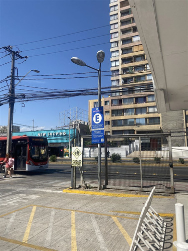 Local Comercial En Arriendo En San Miguel 114 M2