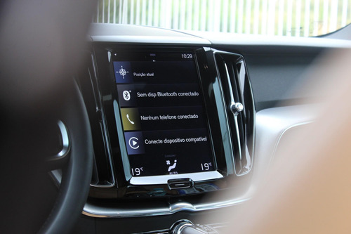 Imagem 10 de 15 de Volvo Xc60 D5 Momentum