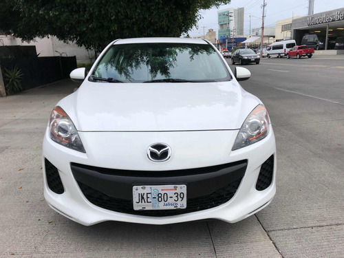 Mazda Mazda 3 2.0 I Touring At 2013