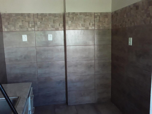 Imagen 10 de 16 de Venta Casa Zona Sur De Ciudad De Pando- 3 Dormitorios.
