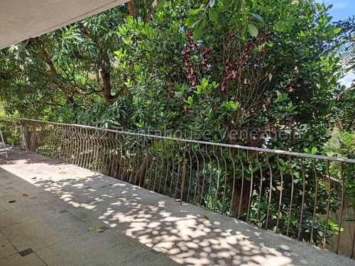 Imagen 15 de 30 de Casa Para Remodelar En Venta, Urb. Los Palos Grandes