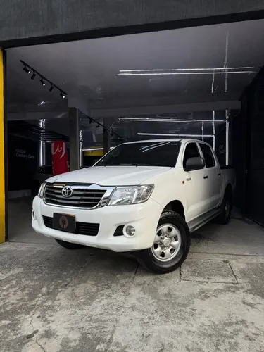 Toyota Hilux 2.5 diésel 4x4