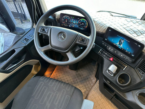 Mb 2548 Actros Ano 2022 Teto Alto 6x2 Único Dono Financia