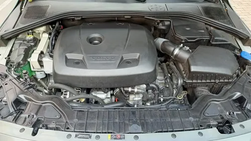 Volvo S60 2.0 T4 Drive-e R-design