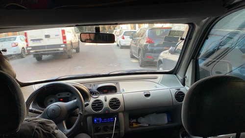 Imagen 2 de 5 de Renault Kangoo 2008 1.6 Confort
